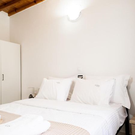 Aniko Suites Psarou Psarrou Exterior foto